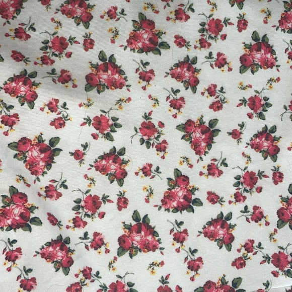 Floral Print Peplum Top - Picture 2 of 3